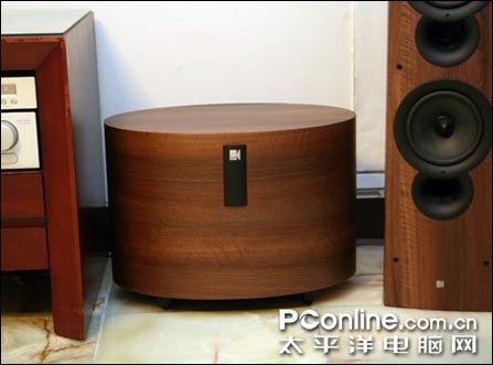 KEF IQϵ