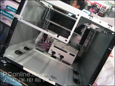 Tt LANBOX HTPC