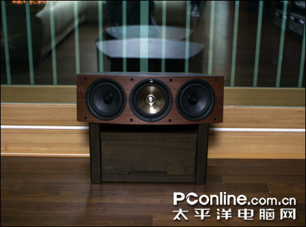 KEF IQϵ