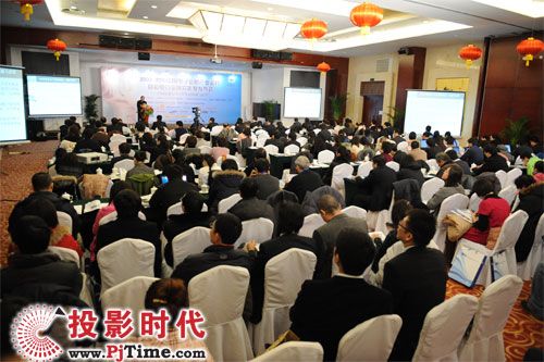 2009-2010�й�������Ϣ��ҵ�����߲ʵ���ҵ�о���ȷ�����